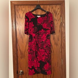 2/$20 NWOT Dressbarn Red Floral Dress. Size 12